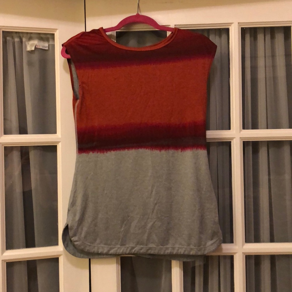 Cute workout top - Small