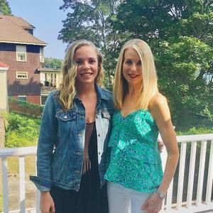 Meet your Posher, Lena