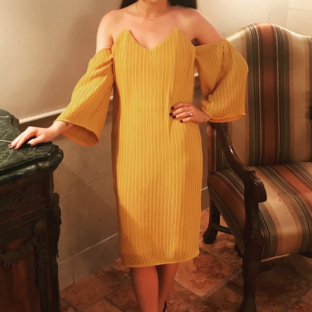 Mustard Elliatt dress
