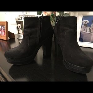 Madden Girl booties/boots