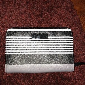 Vera Bradley wristlet