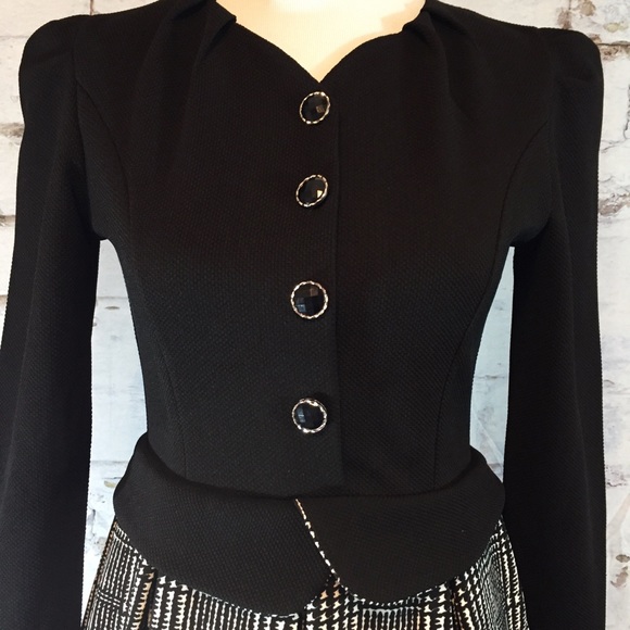 Yi Zheng Mei dress - Picture 2 of 4