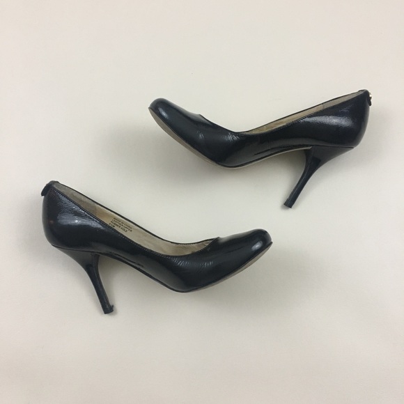 Michael Kors Shoes - Michael Kors black patent leather flex pumps 6.5