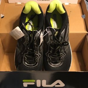 Fila tennis shoes