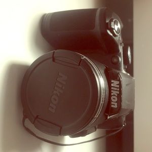 Nikon Coolpix B500 (Brand new)