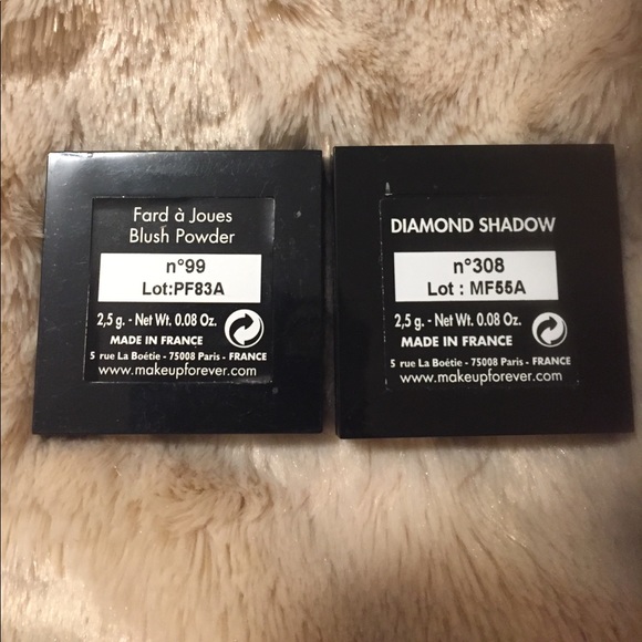 Make Up For Ever Eyeshadow - Picture 3 of 3