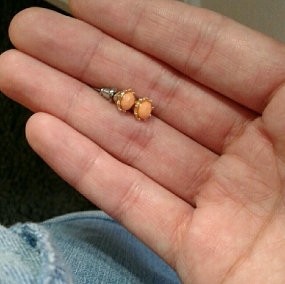 Earring Bundle - Picture 2 of 3