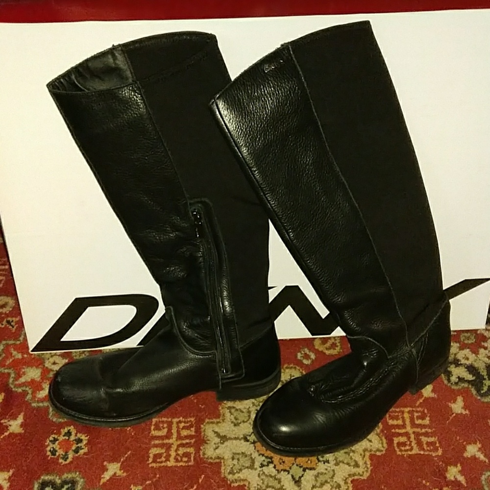 DKNY Neema Boots size 9