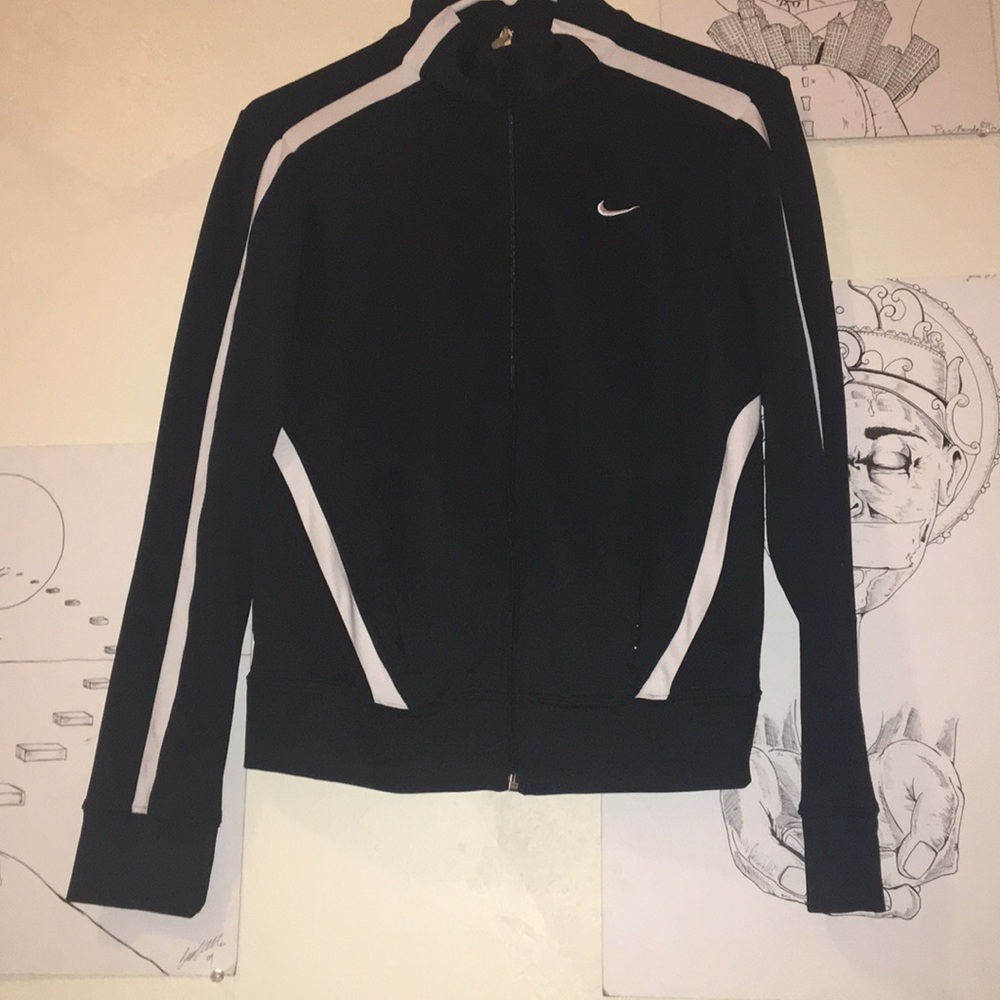 Nike Womans jacket 🖤
