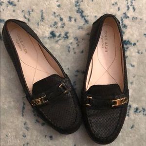 Cole Haan Women’s 6.5 Black Snakeskin Loafers