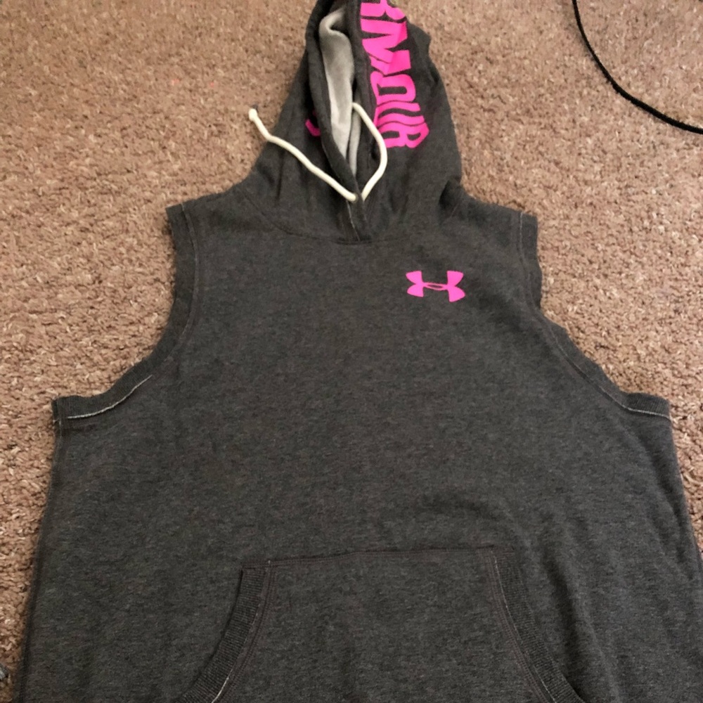Under Armour SZ L