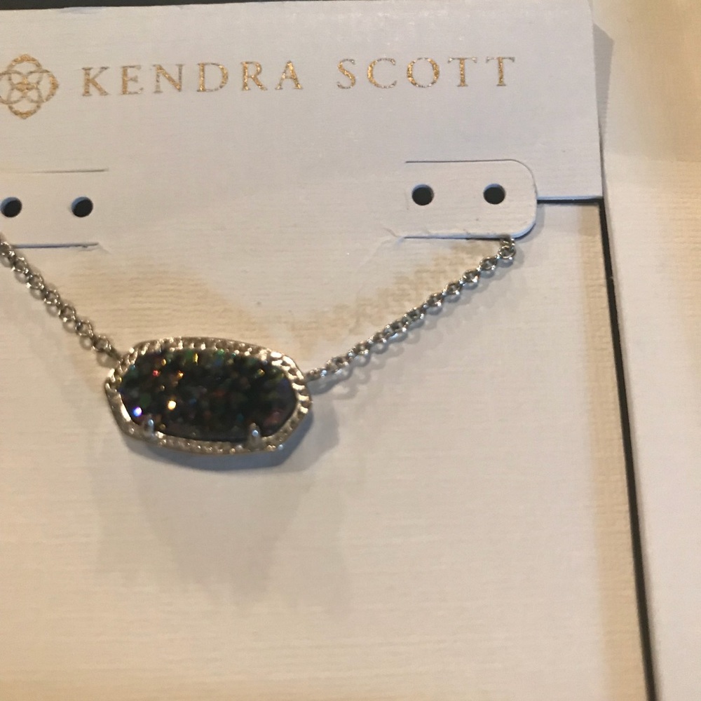 Kendra Scott Necklace