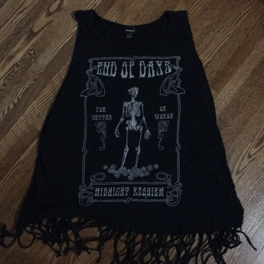 Torrid top size 2