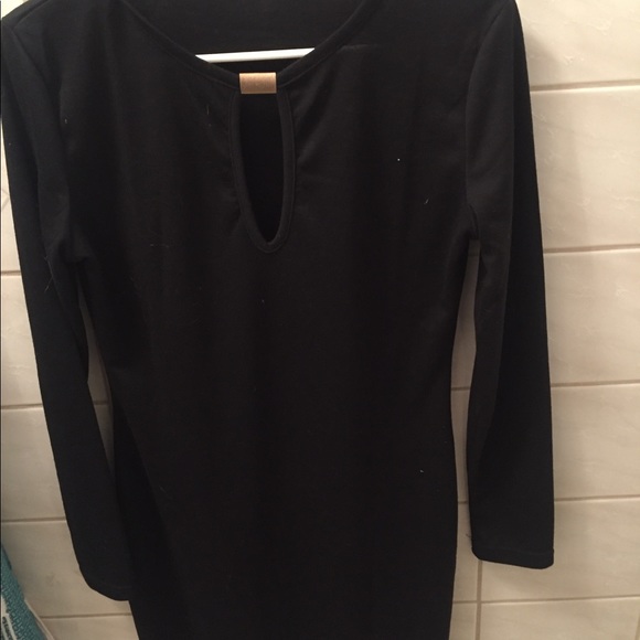 Black Bodycon dress with keyhole - Picture 3 of 4