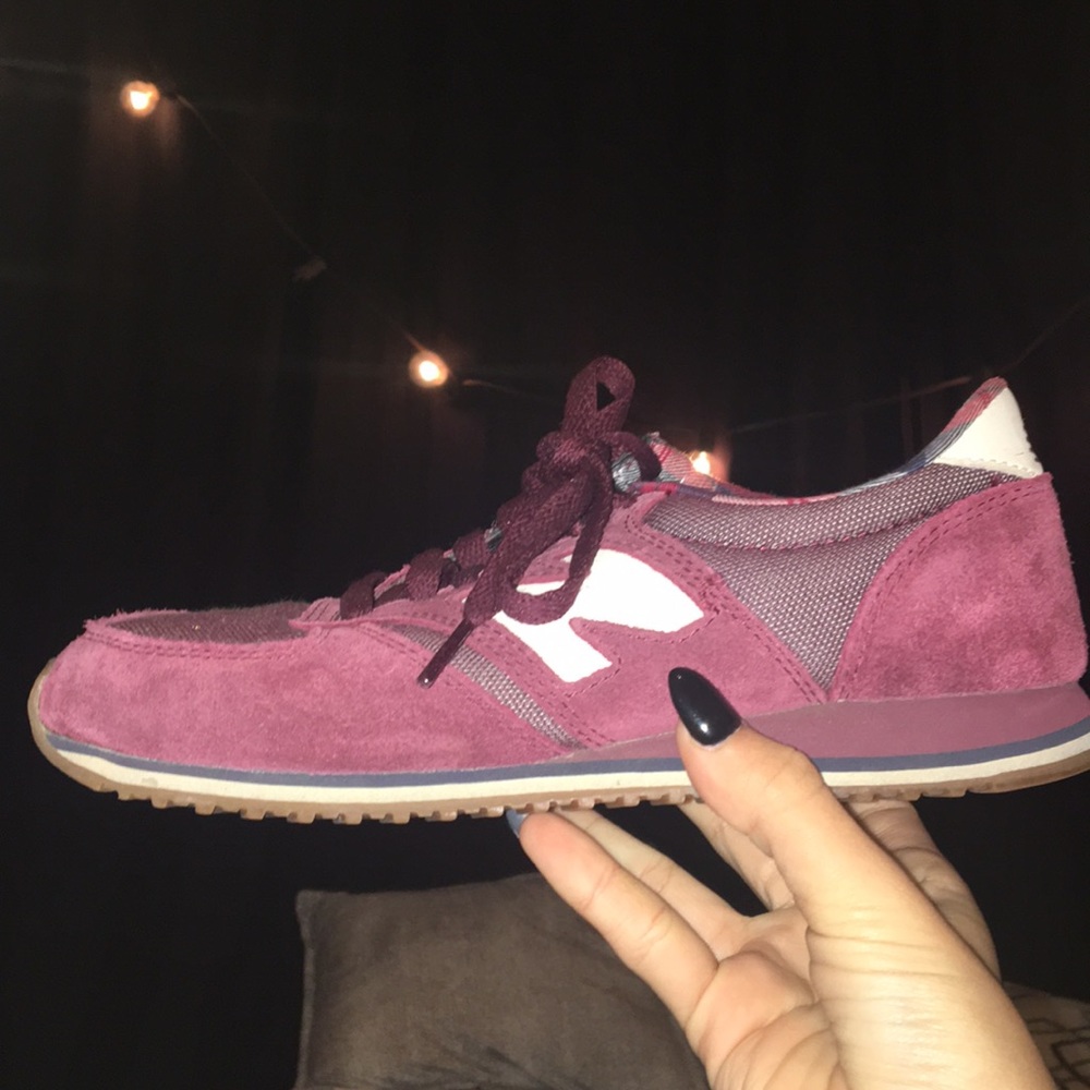 Woman’s New Balances 🖤