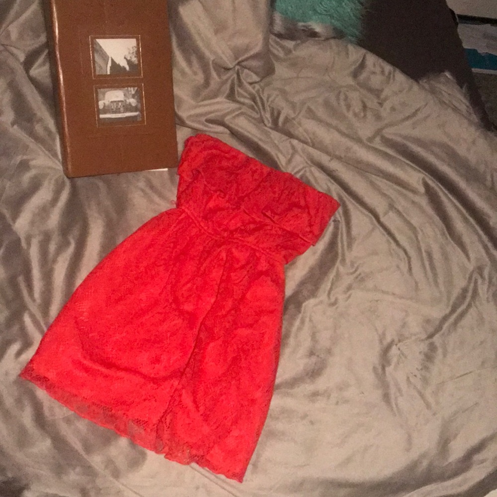 🎊🎉🎁 BEAUTIFUL coral dress 👗 size small women’s