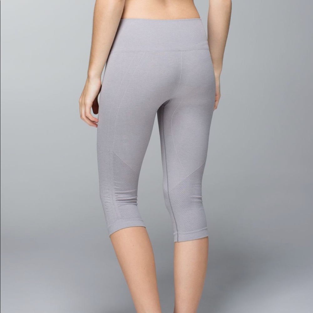 Lululemon In The Flow Capris
