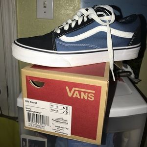 Old Skool Navy Vans