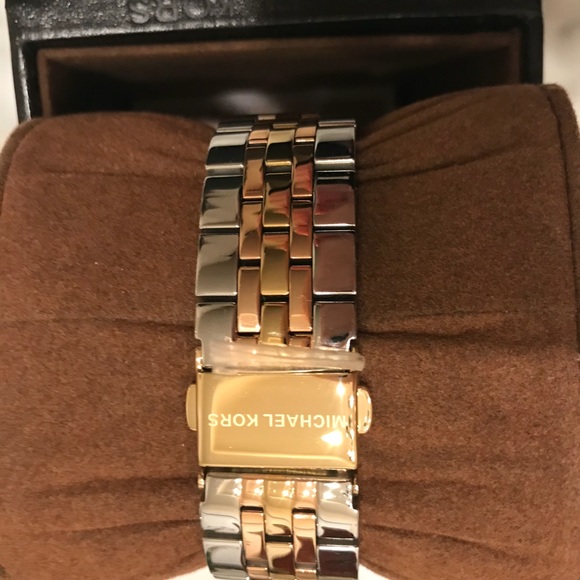 MK Silver, Gold with Faux Diamonds - Picture 4 of 8