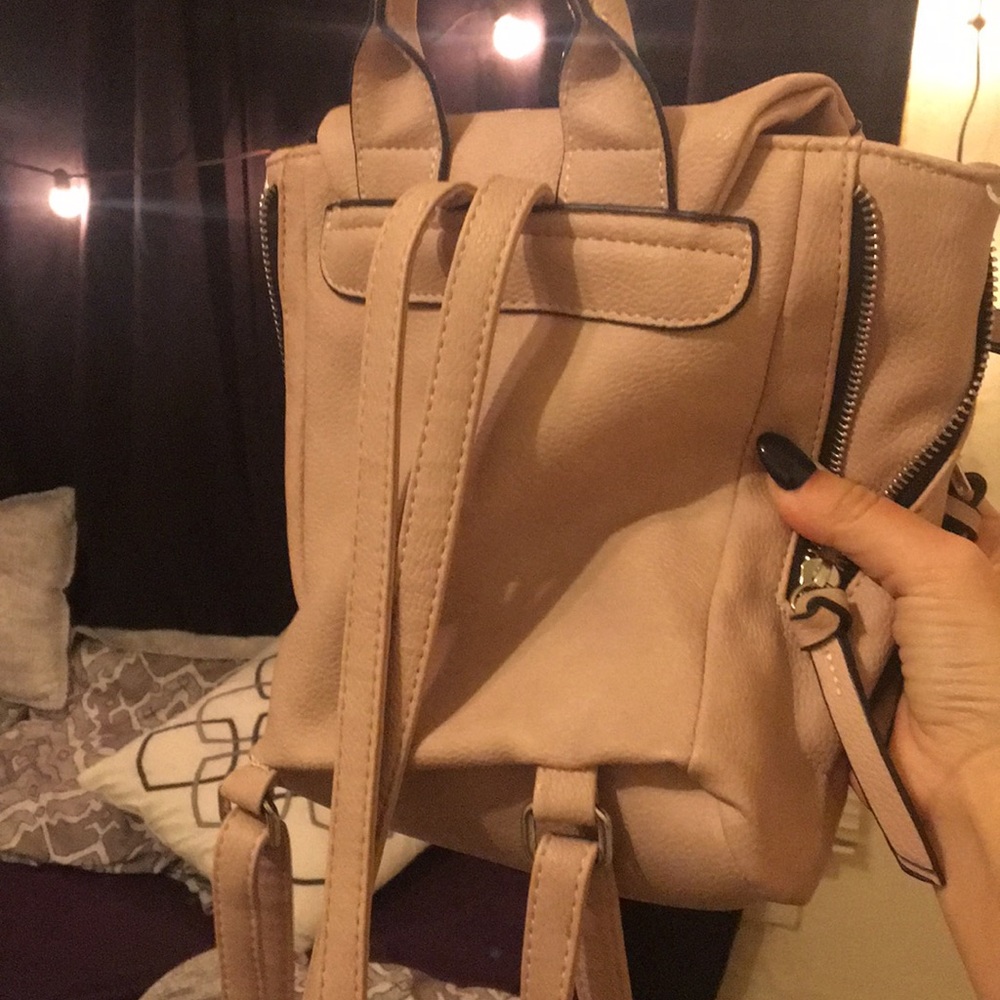 Mini bag 🖤 - Picture 2 of 4