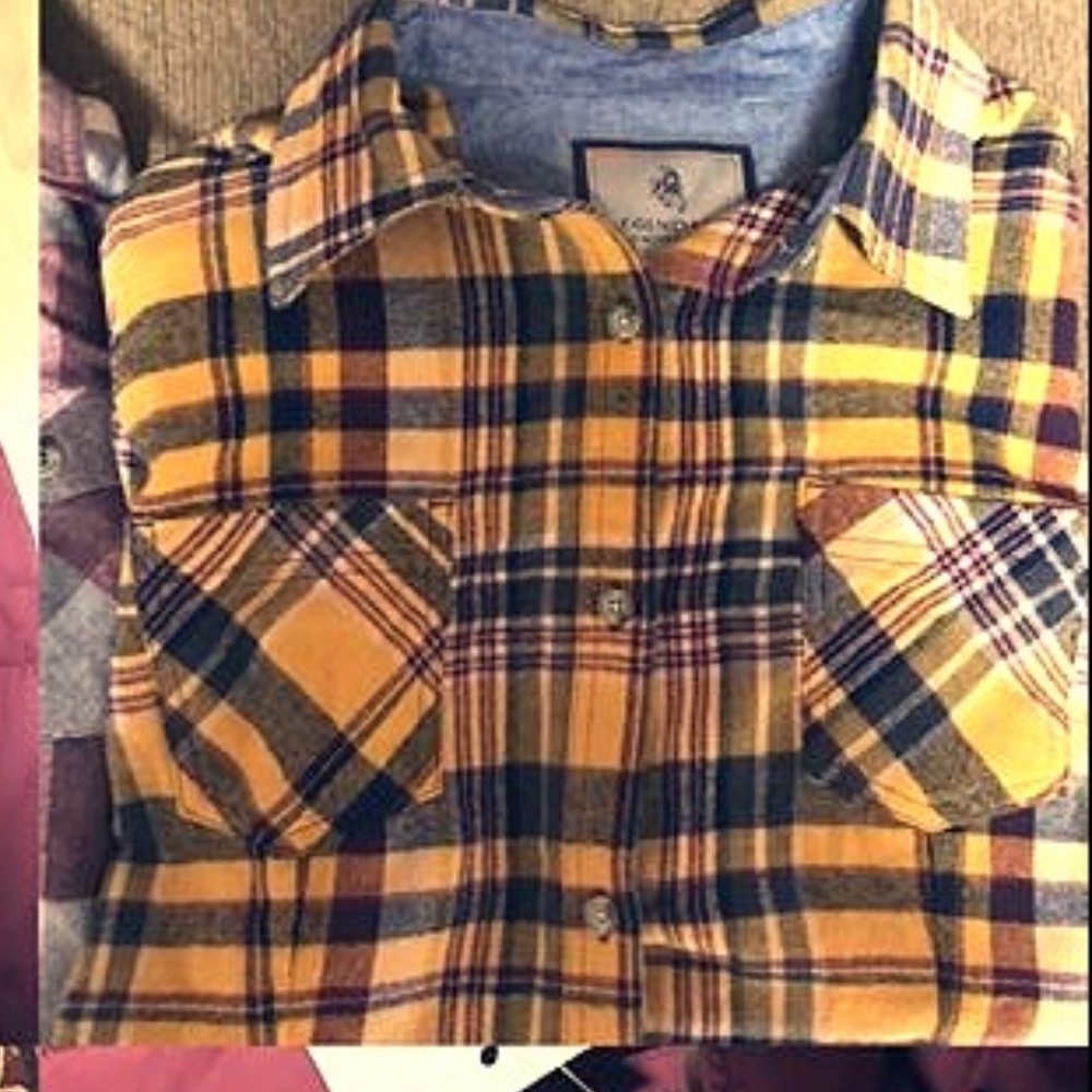 Legendary Whitetails Button Down Flannel Medium