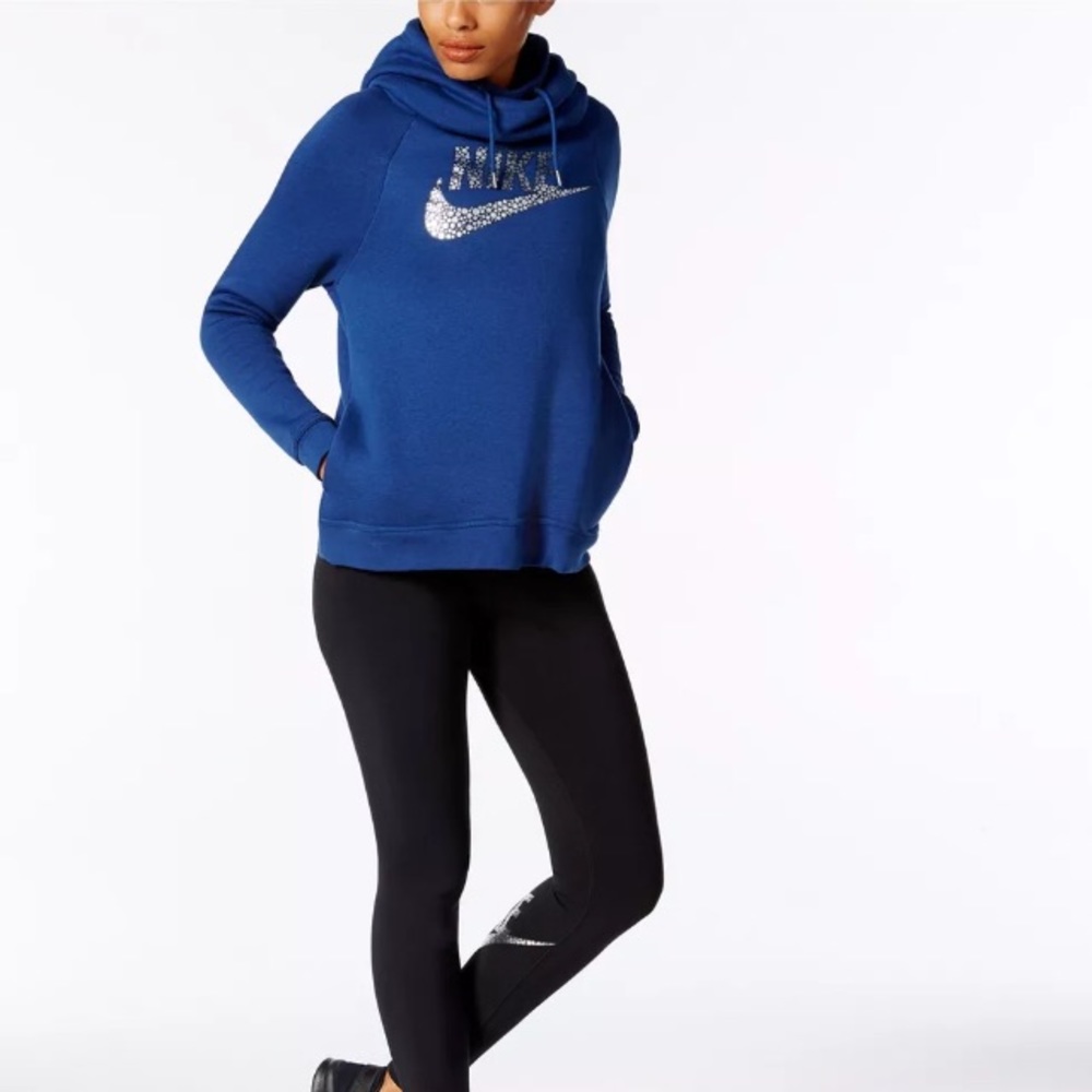 NIKE Rally sweatshirt