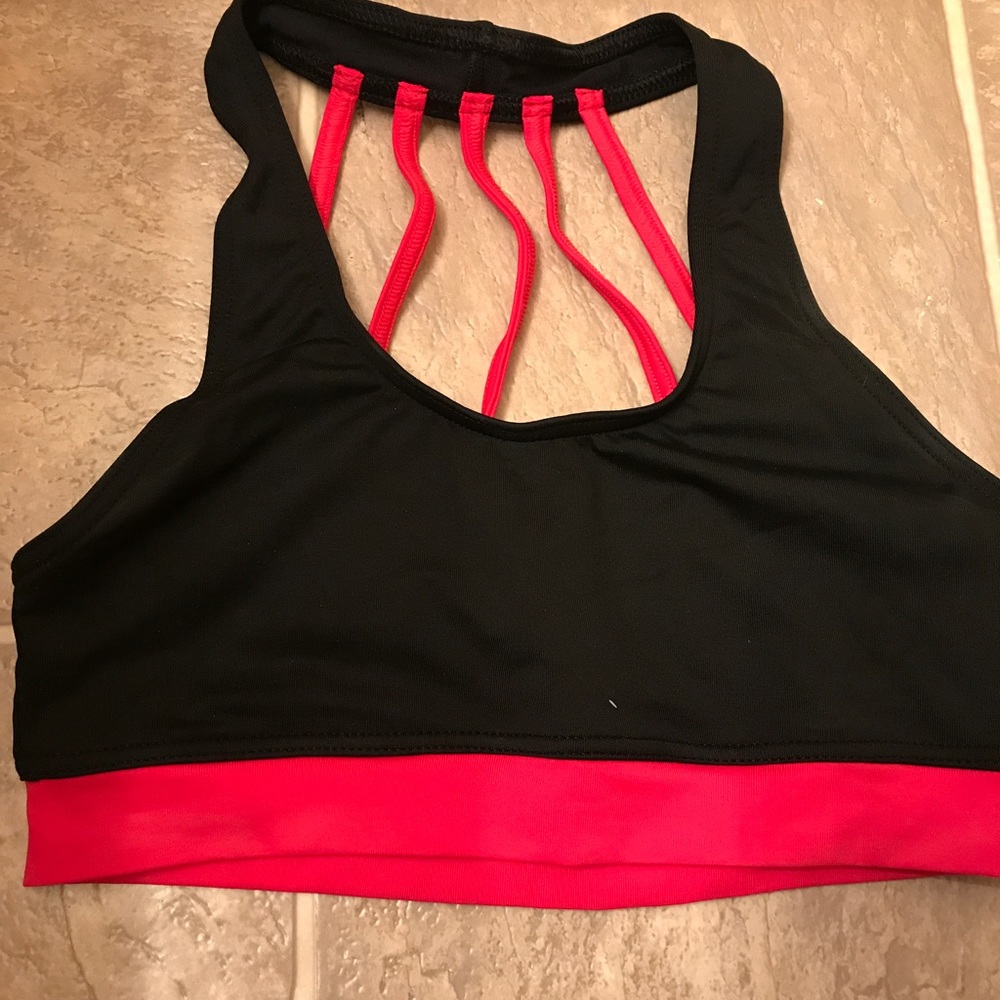 Brand new PointOut Polewear top!