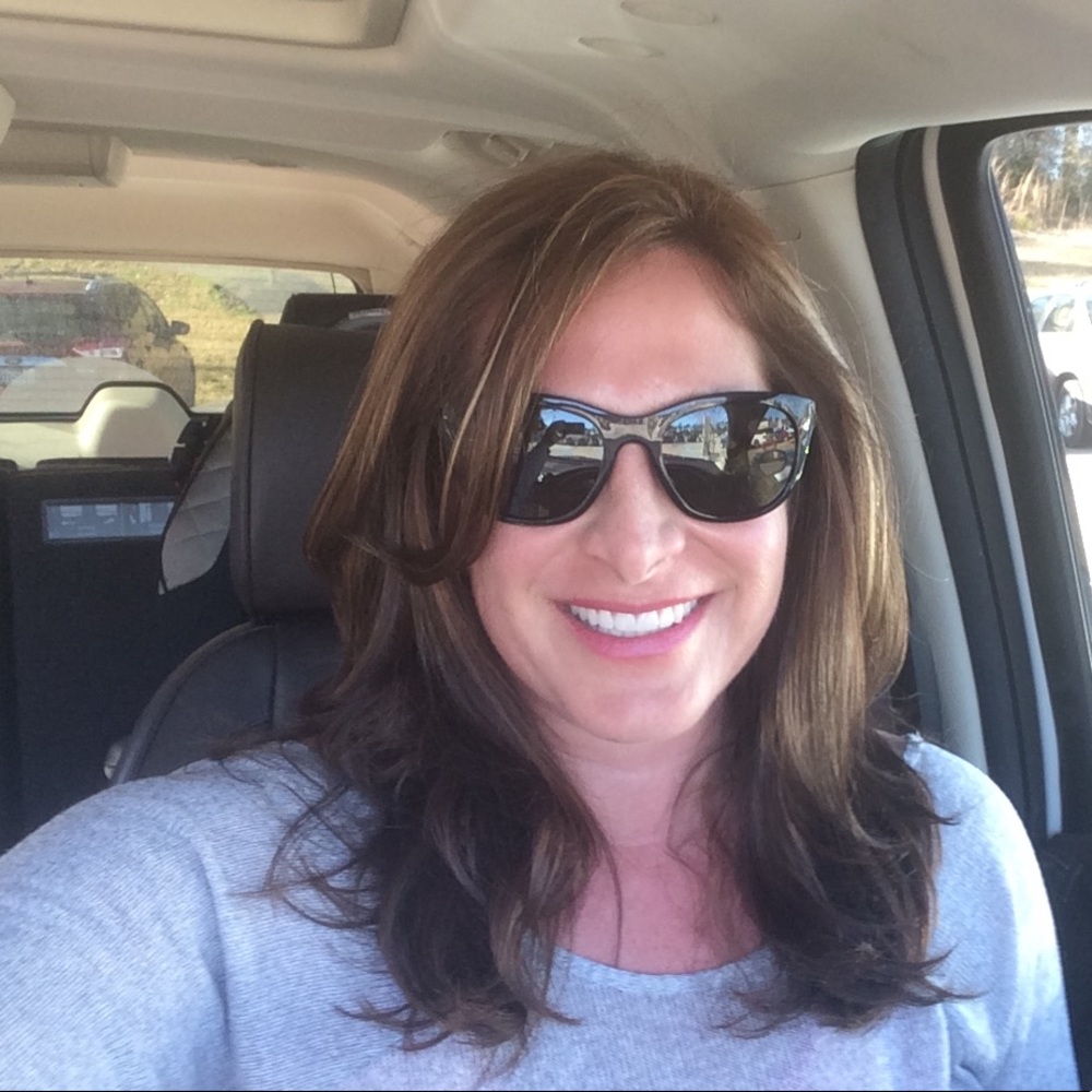 Meet your Posher, Tracy