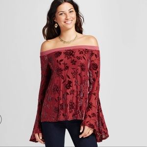 Velvet bell sleeve top