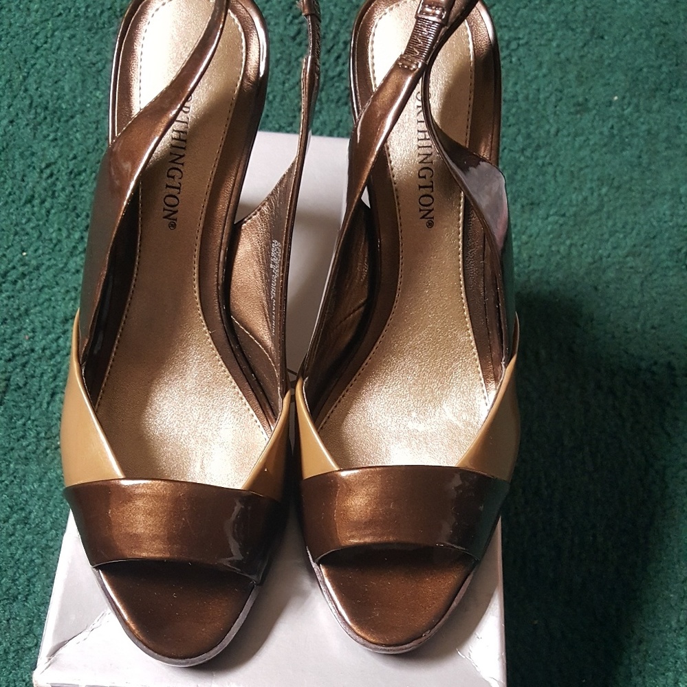 Women's Worthington Bronze/Brown Dress Shoes
