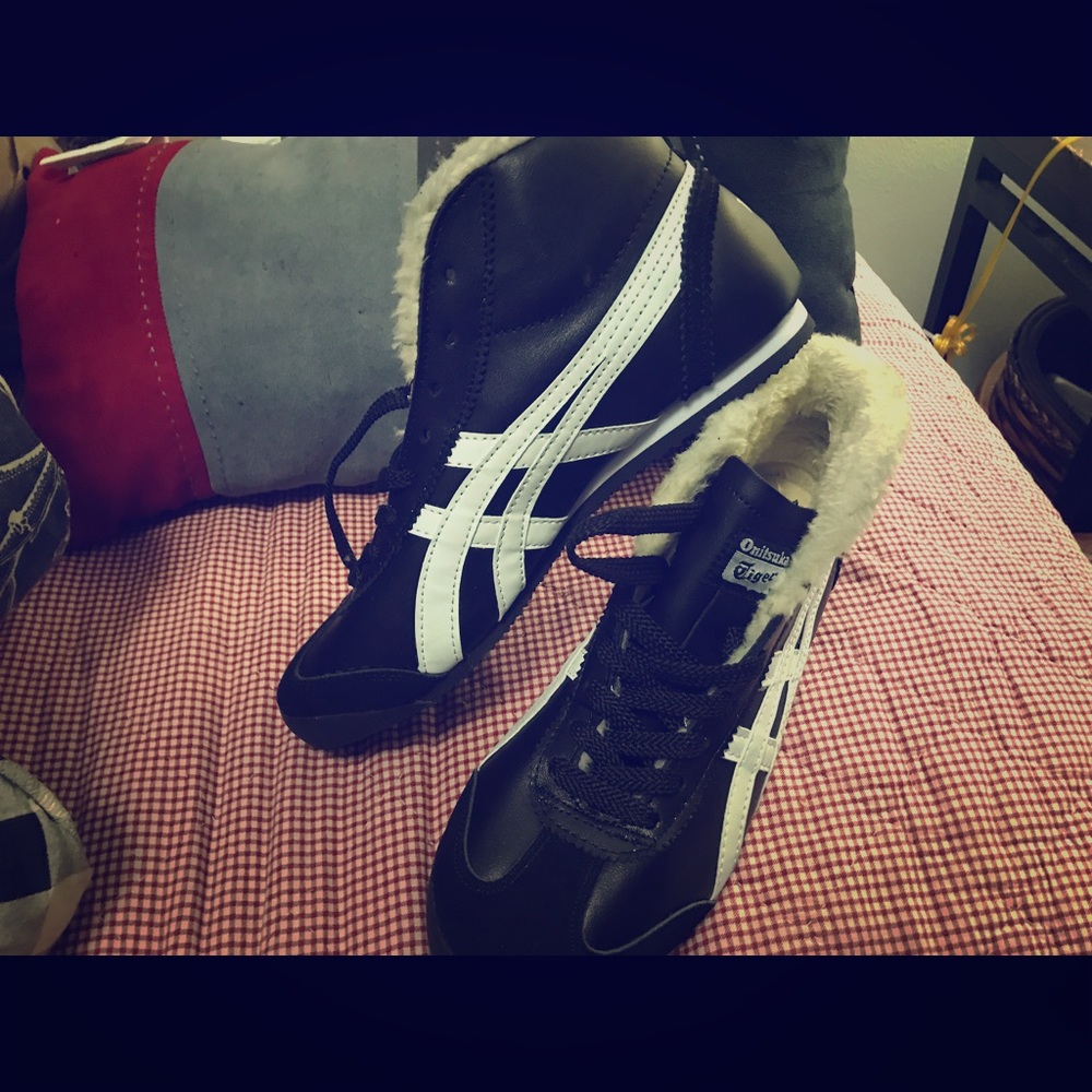 Onitsuka hightops