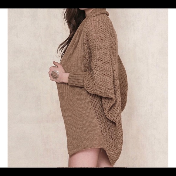 ✨SALE✨Camel Shawl Collar Cocoon Sweater - Picture 6 of 7