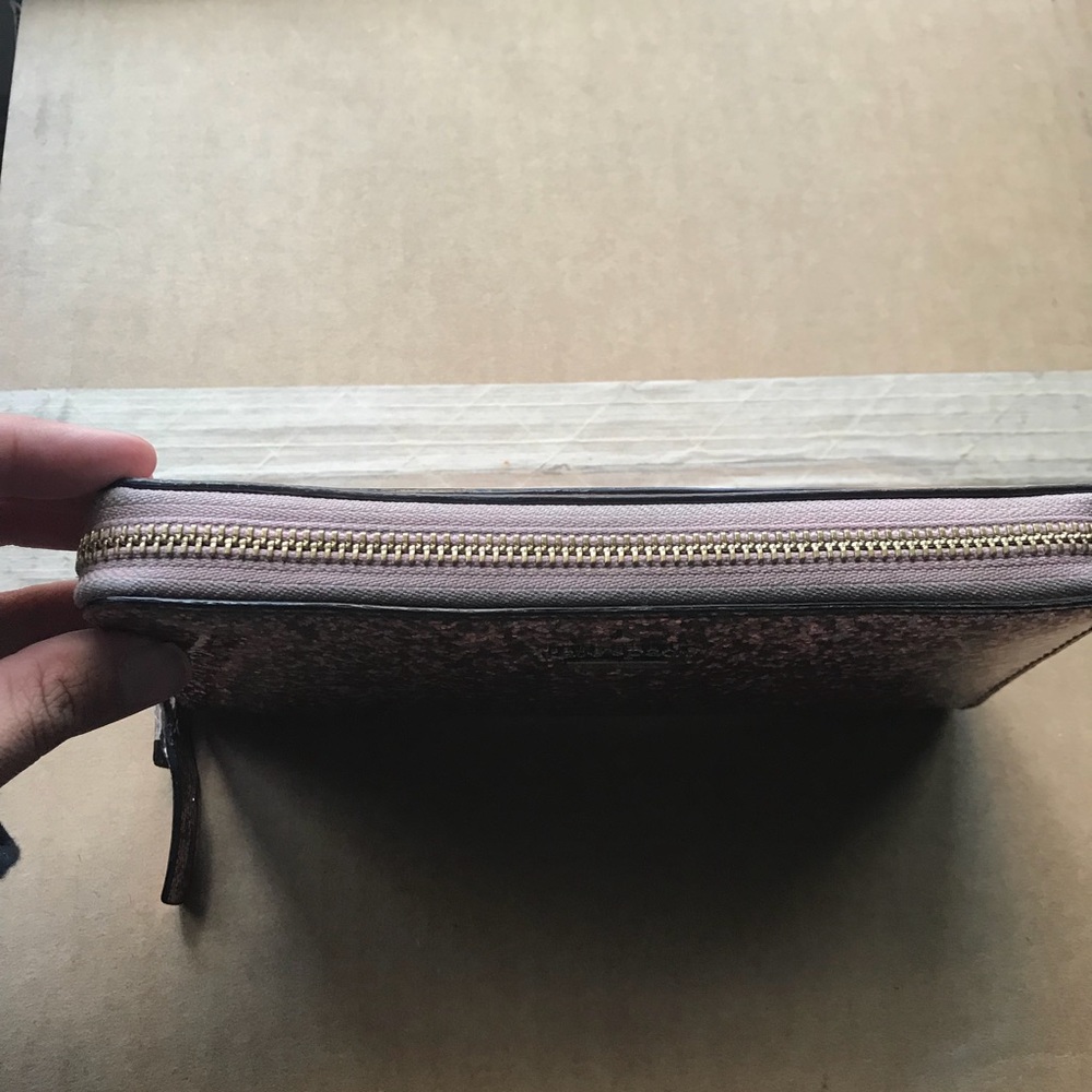 Kate Spade rose Gold Glitter Bug wallet - Picture 2 of 8
