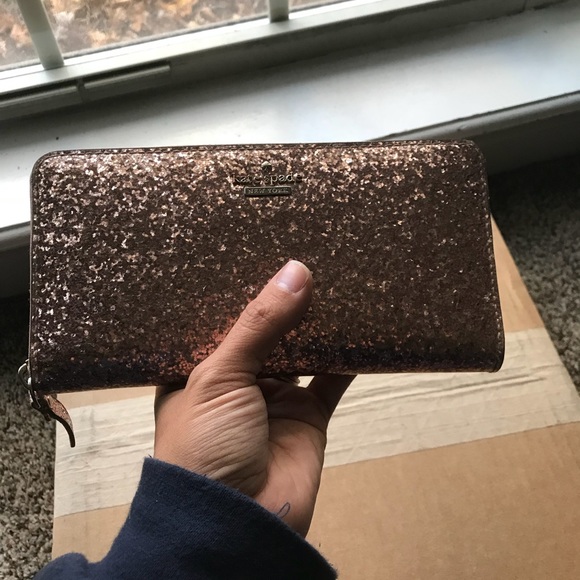 Kate Spade rose Gold Glitter Bug wallet - Picture 8 of 8