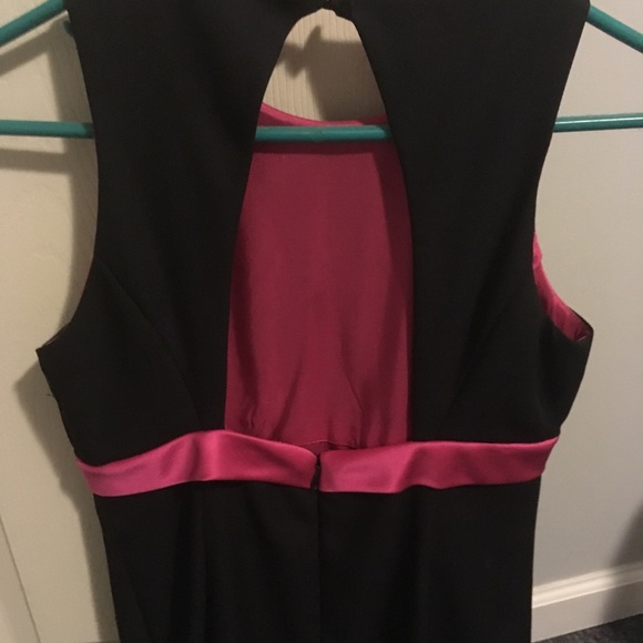 Stunning dress - Picture 2 of 3