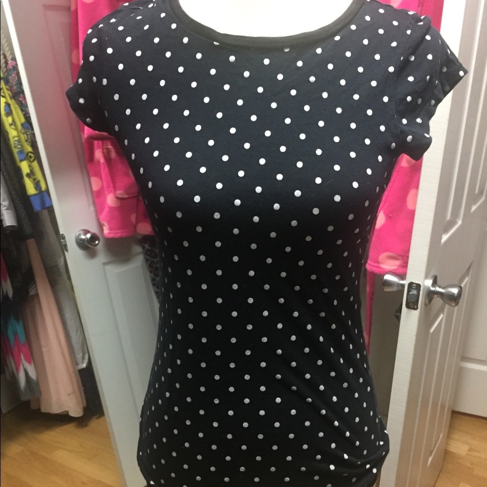 Black and white polka dotted tee