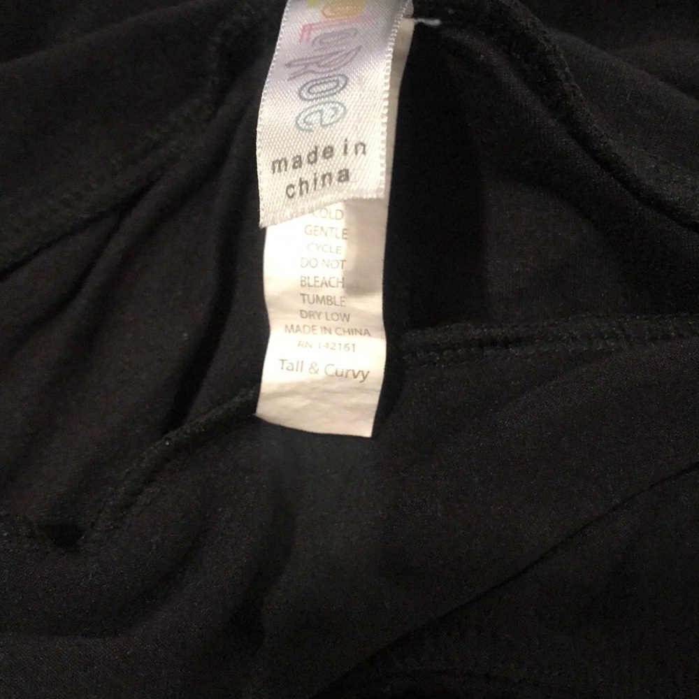 Lularoe solid black leggings