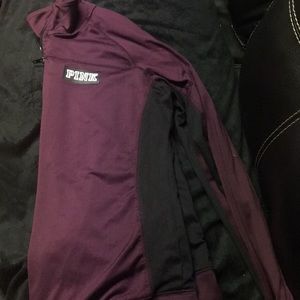 VS PINK HALF ZIP