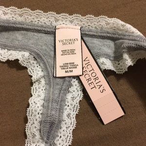 Victoria's Secret Intimates & Sleepwear - Victoria Secret low Rise Thong Panty Victoria's Secret Intimates & Sleepwear - Victoria Secret low Rise Thong Panty