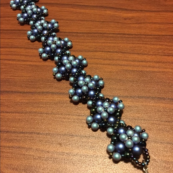 Swarovski Crystal Pearl Beaded Bracelet B13 - Picture 4 of 5