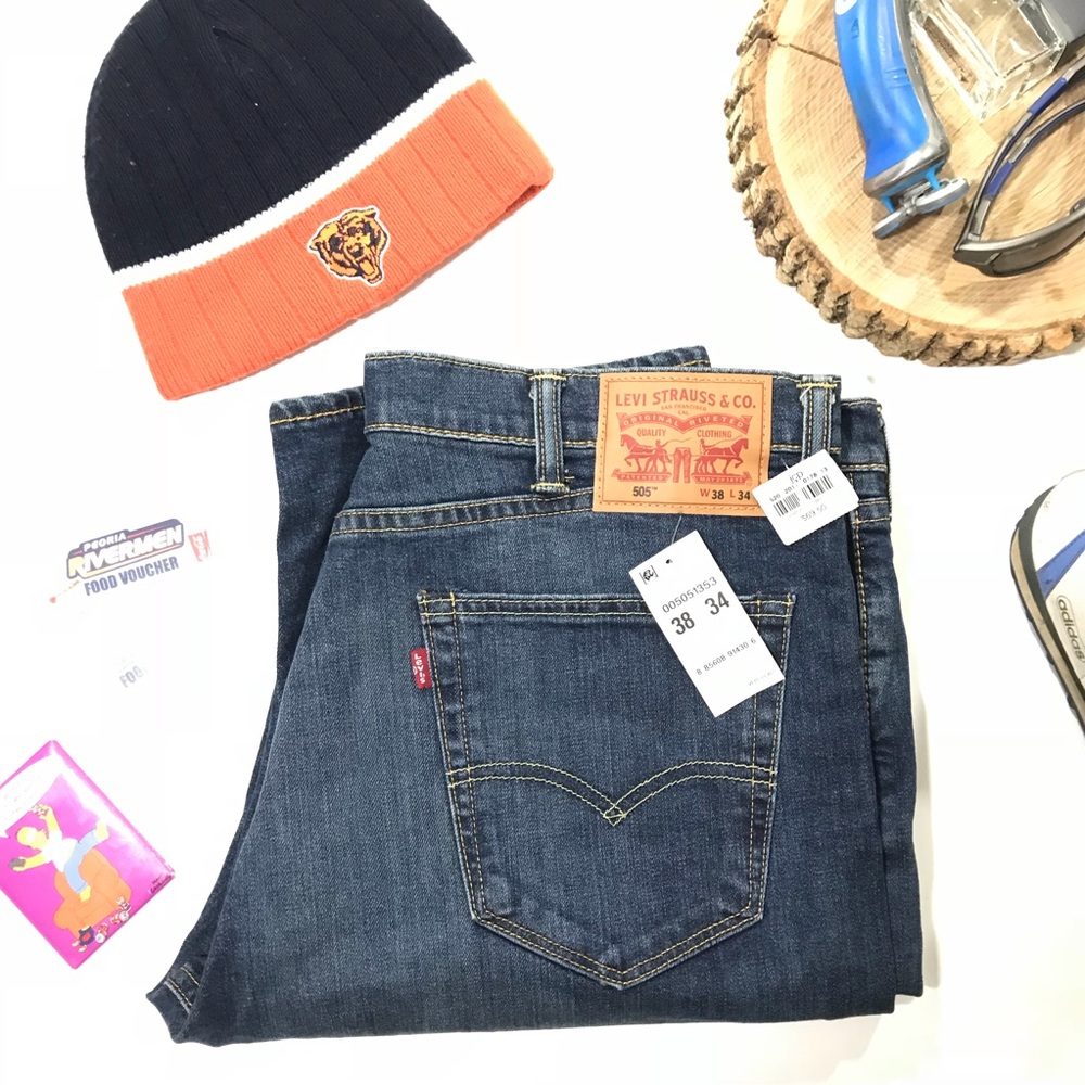 Celebrity Style Levi's 505 Regular Fit Jean