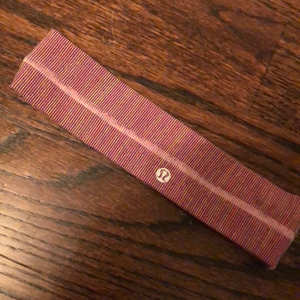 lulu lemon headbands for Courtney!