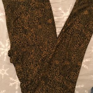 NWOT OS Lularoe OS legging