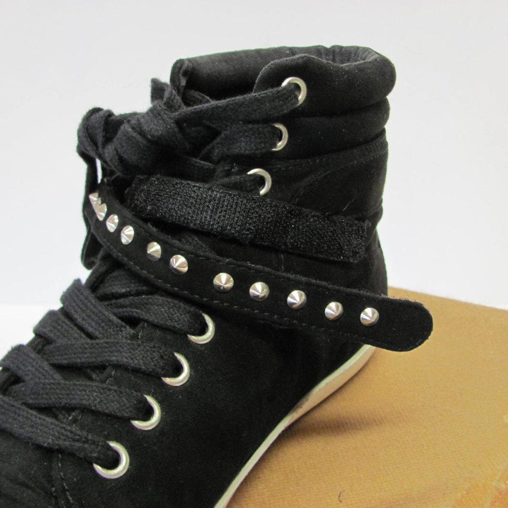 Darlling Athletic Shoes - Picture 5 of 8