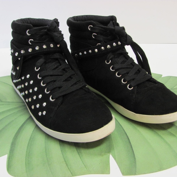 Darlling Athletic Shoes - Picture 4 of 8