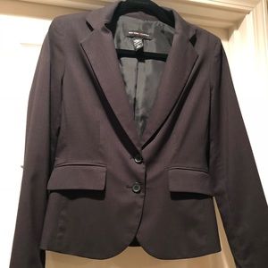 Women’s suit jacket and crop pants