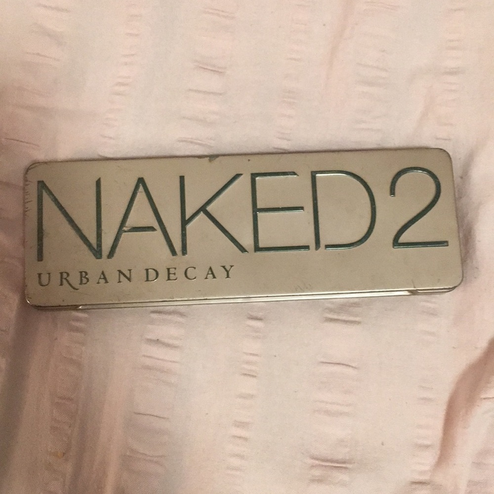Naked 2 palette urban decay