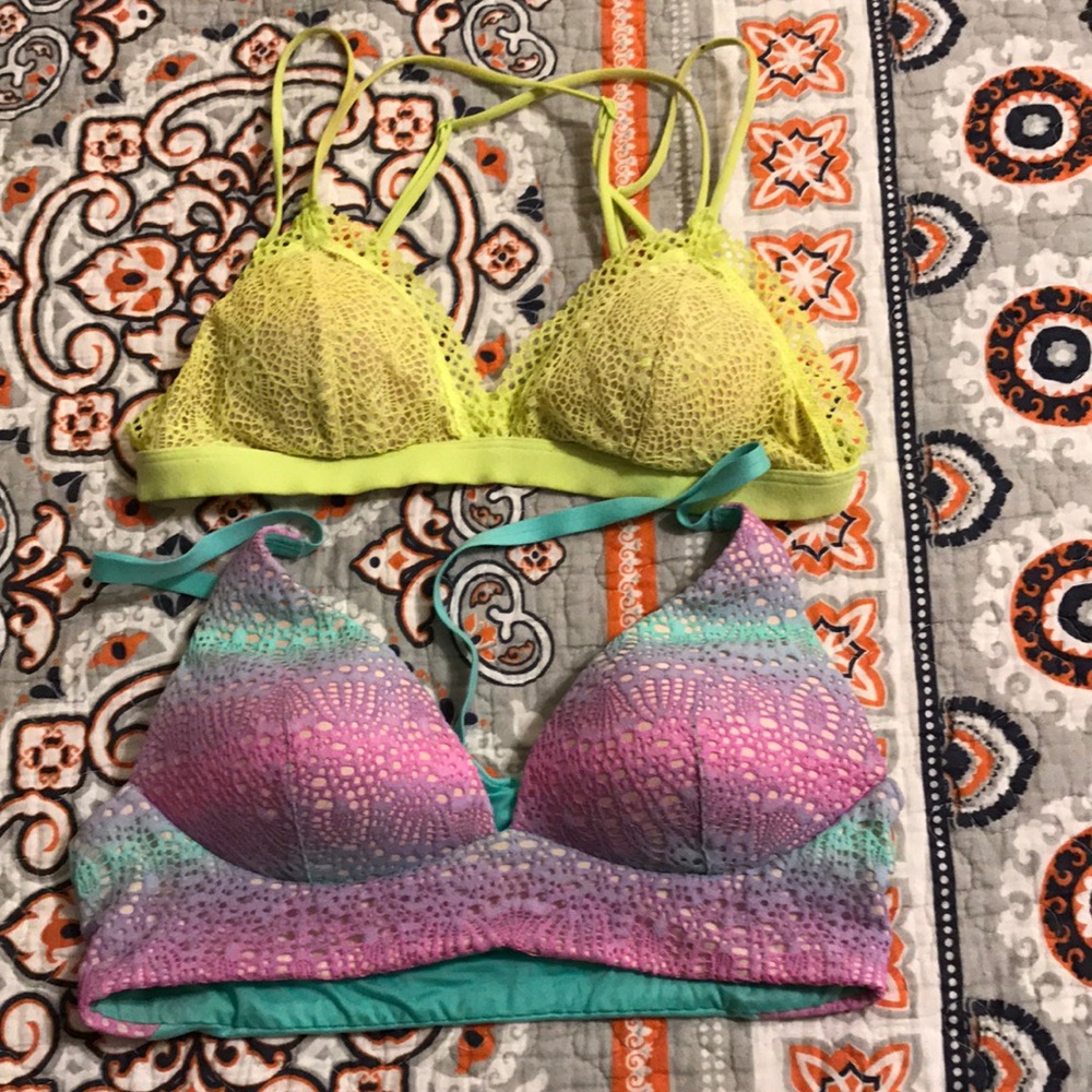 VS bras