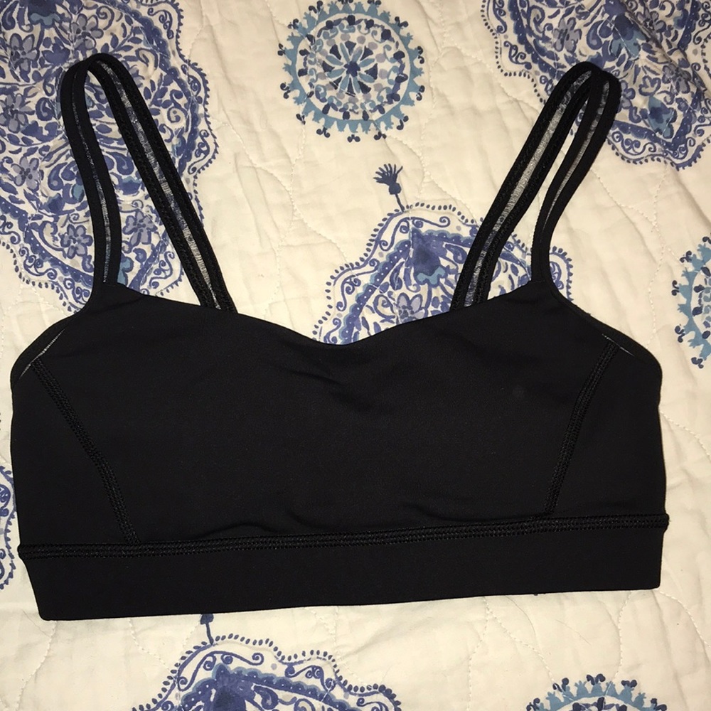 lululemon sports bra