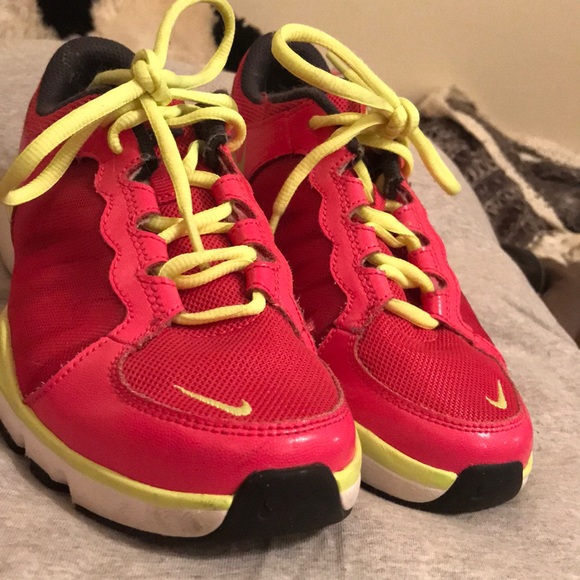 Nike Shoes - Picture 2 of 5